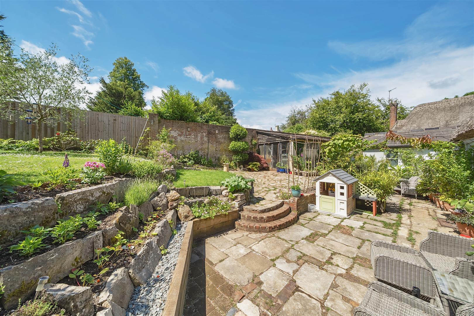 Property Image 24d42a45-46ed-4e14-863d-8d268dab991b
