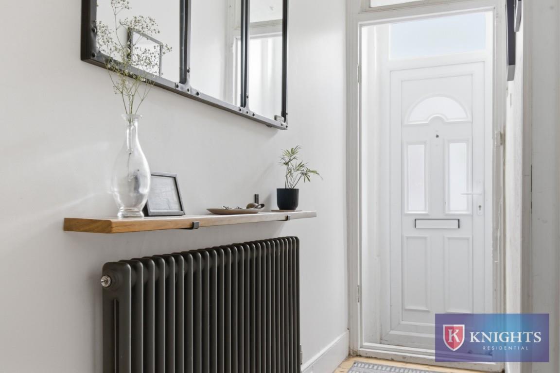 Property Image 24d98135-5de7-40cb-9462-1e07c5b3bc4f