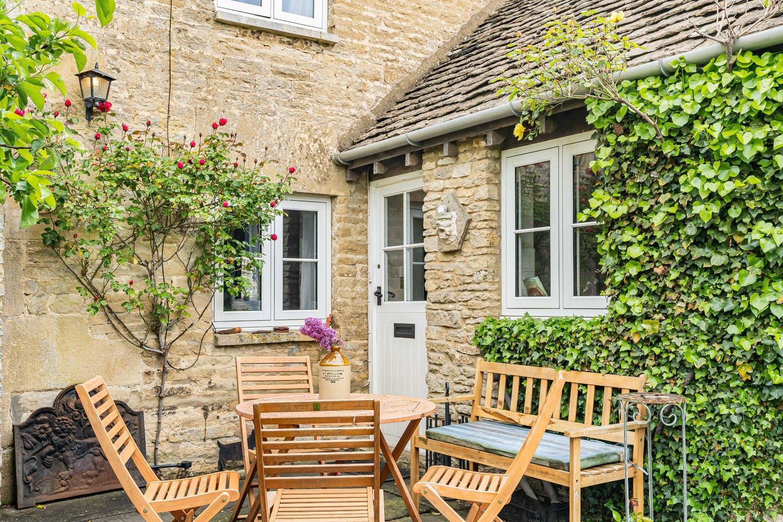 Property Image 24ddc1e8-983a-442d-ba93-c803c034fa26