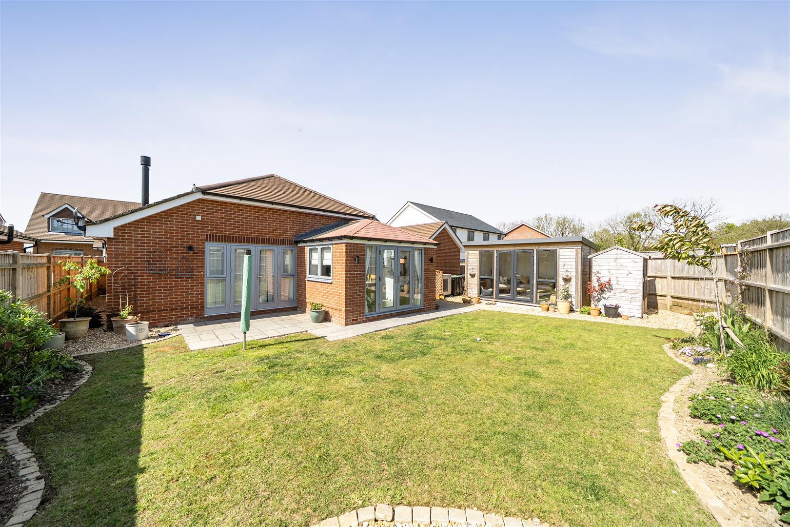 Property Image 24e6fdc0-8394-4f40-aa26-0c58adc40ad4