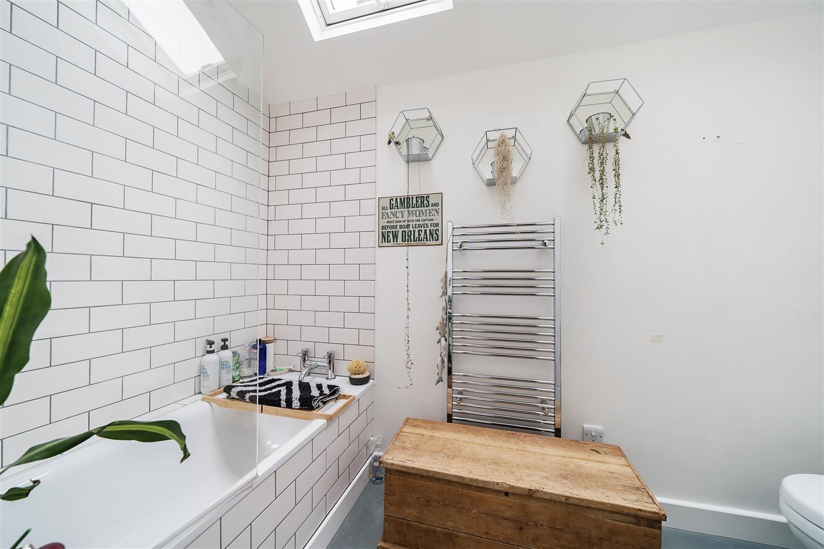 Property Image 24ee7666-905c-4d65-994e-987cf137cc4d