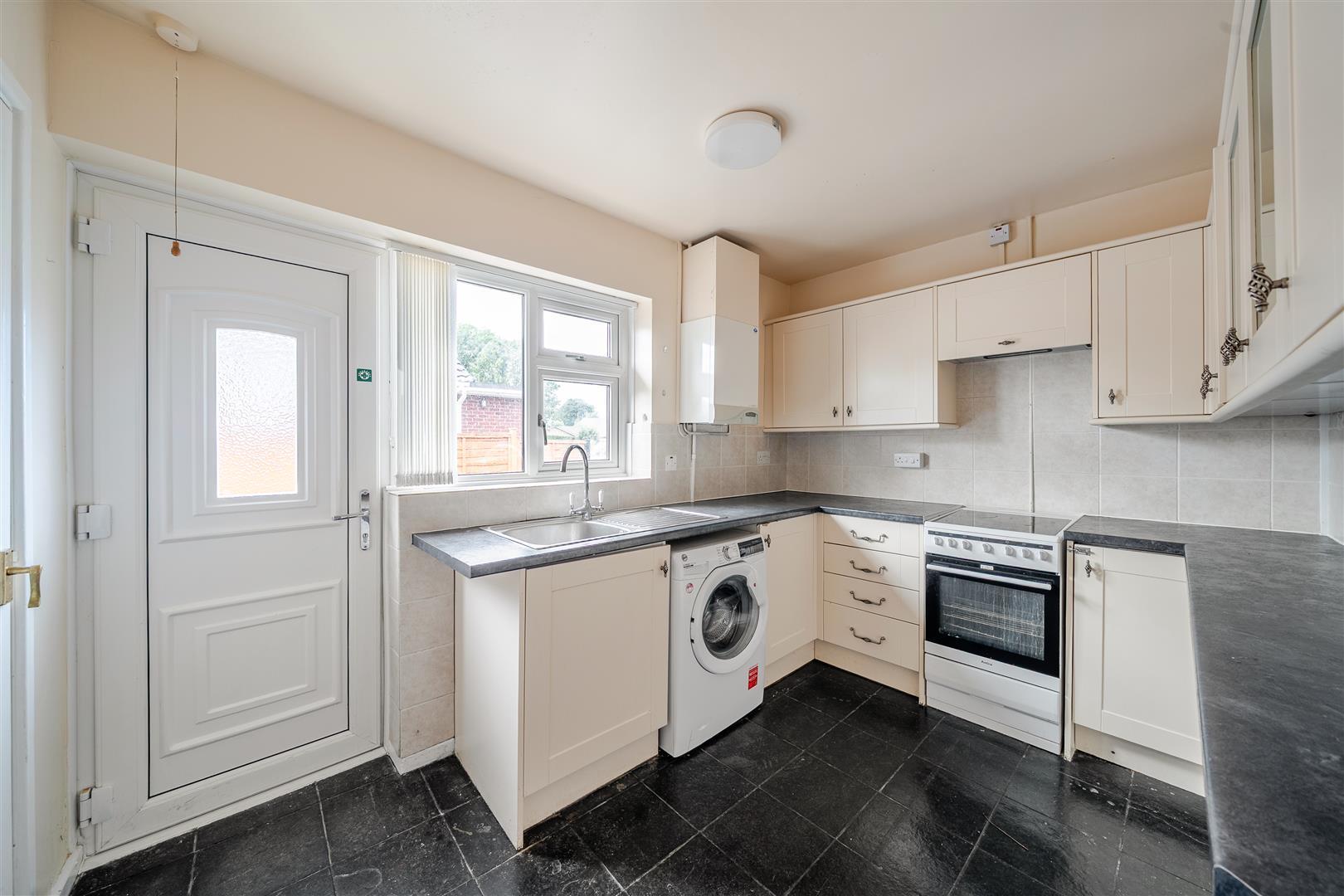 Property Image 25014b10-59a7-4e0d-9e72-148803d753bd
