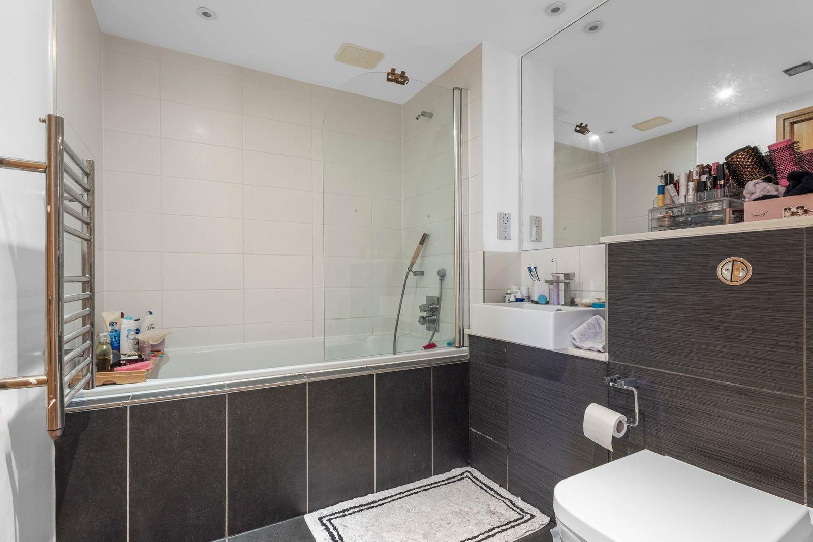 Property Image 250b0505-c503-4451-977c-54c4199bb6b7