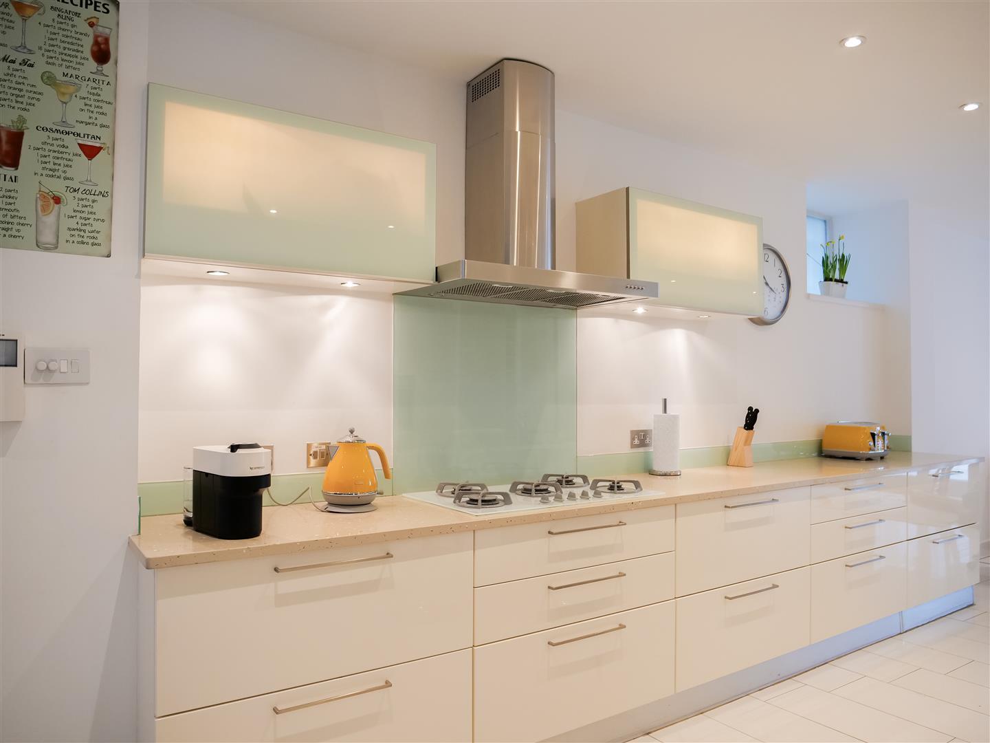 Property Image 25240153-f68d-4386-8301-d2bc59561ec0