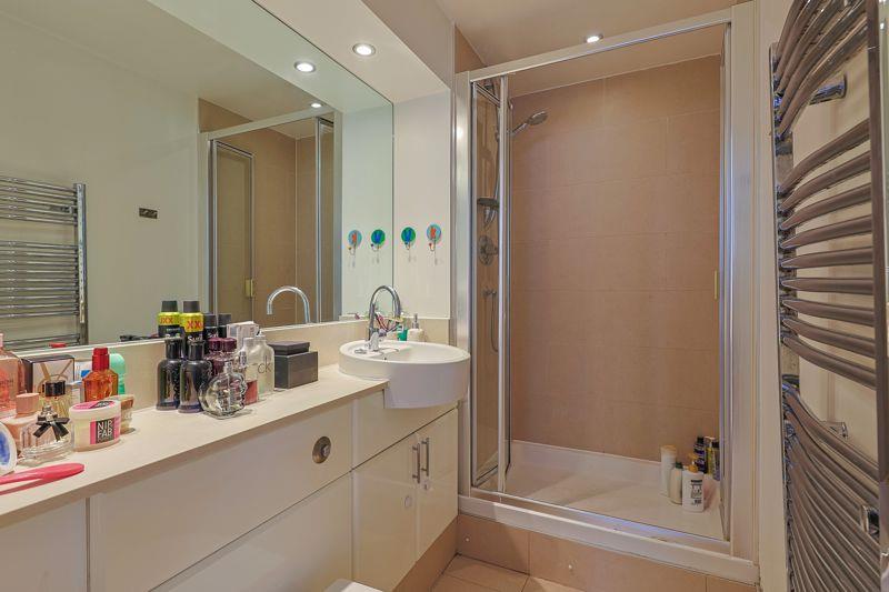 Property Image 254052ab-acdb-407e-a4f3-ddacfc02d431