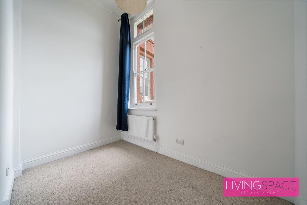 Property Image 254b2066-9769-4b84-8de2-027f983418d7