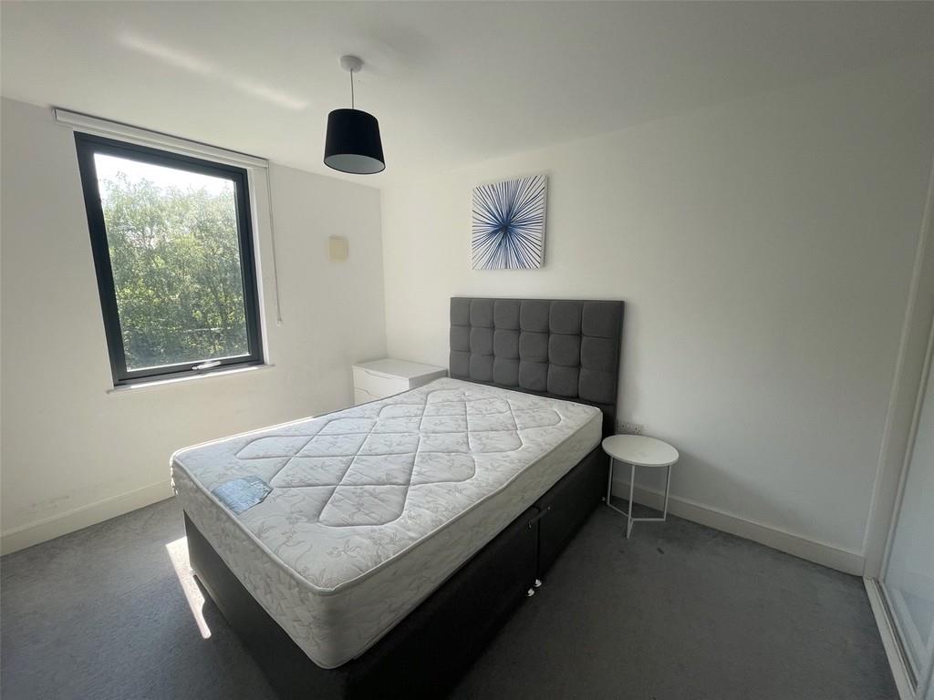 Property Image 255551fc-3339-4c52-a056-e1fa747a067c