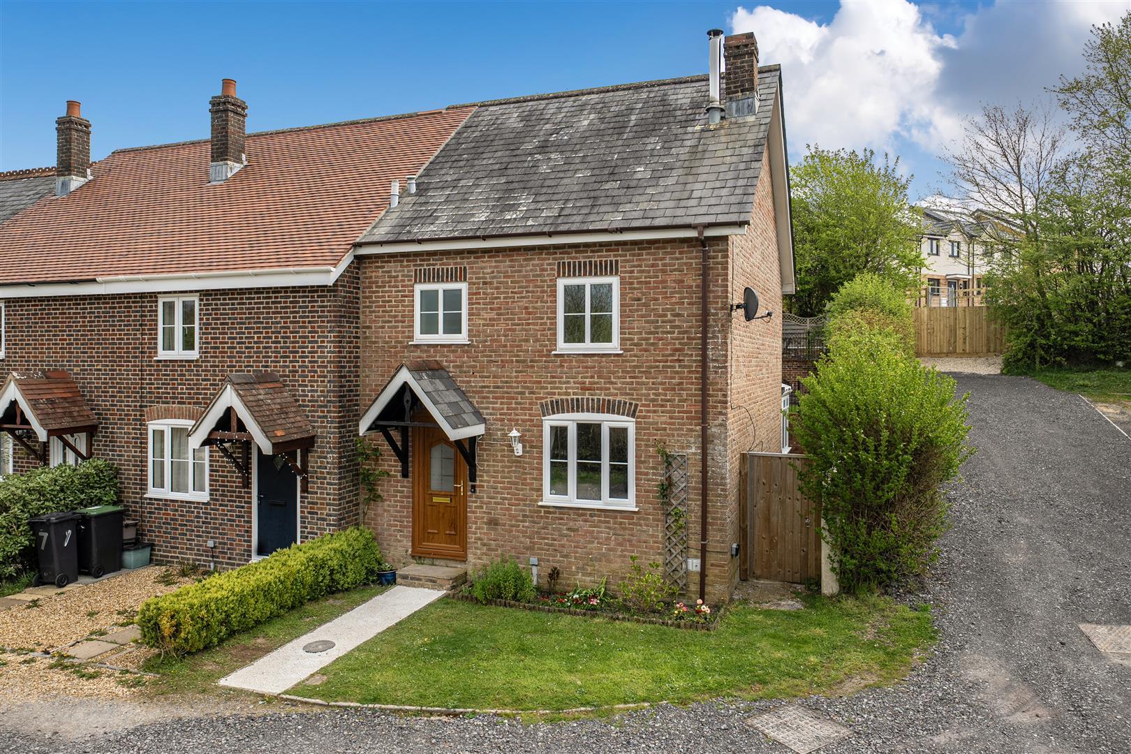 Property Image 2555e1e7-0d93-4bae-8cf7-8c044ef3b0f5