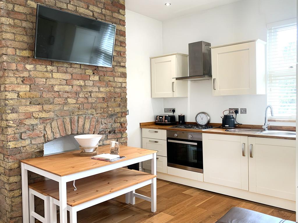 Property Image 255b0dc6-96ad-48fa-93d7-49e77d46da6b