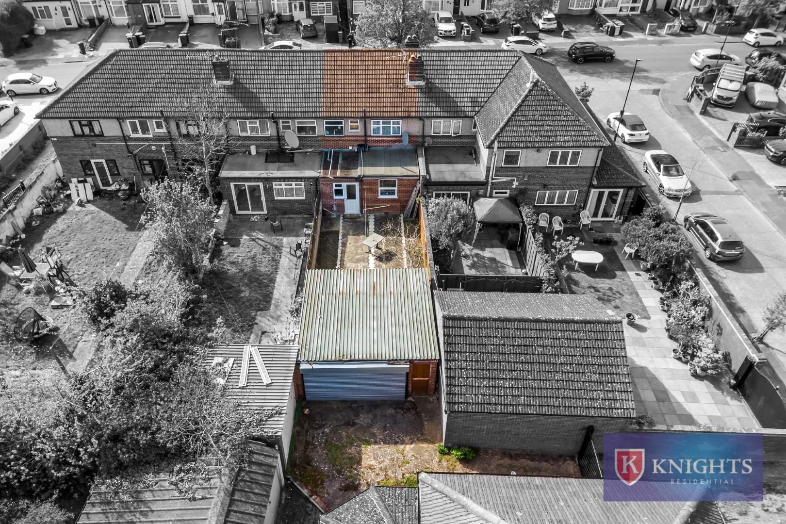 Property Image 255e59f0-003b-4c7e-8154-e14d38b955a2
