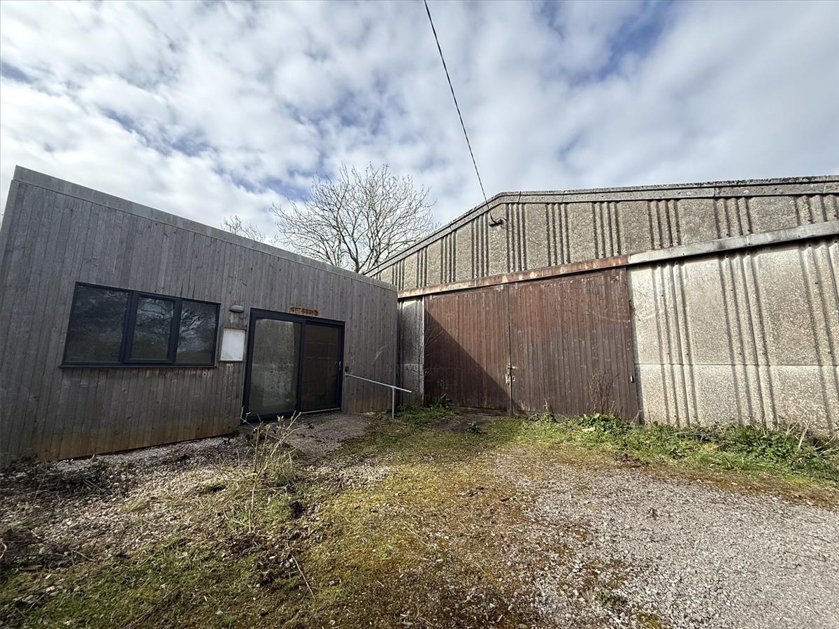 Property Image 25745b41-e0dc-49be-bd42-b1d03829d2d6