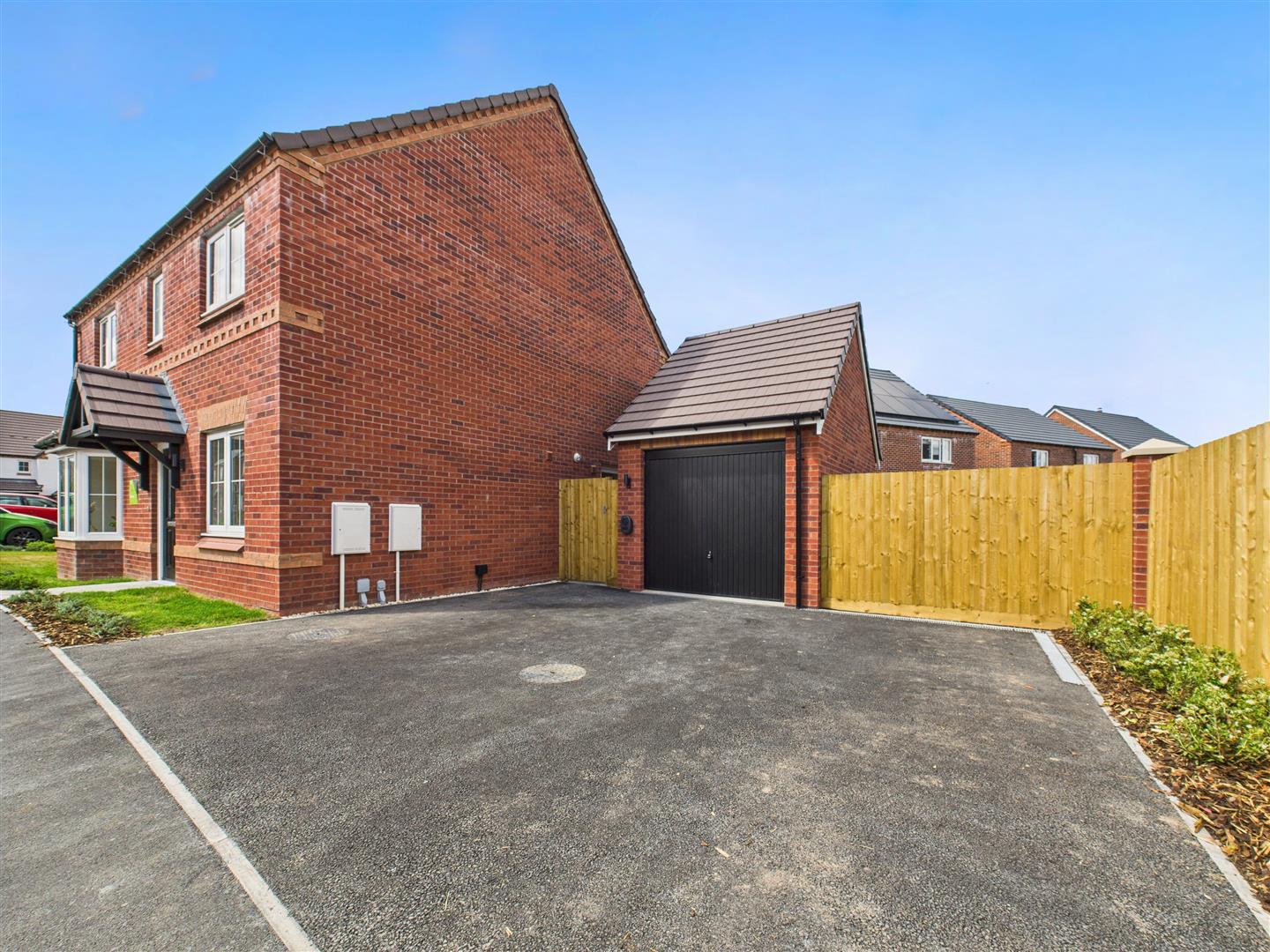 Property Image 259a0eb9-d546-4469-b1a1-05ec8a08951d
