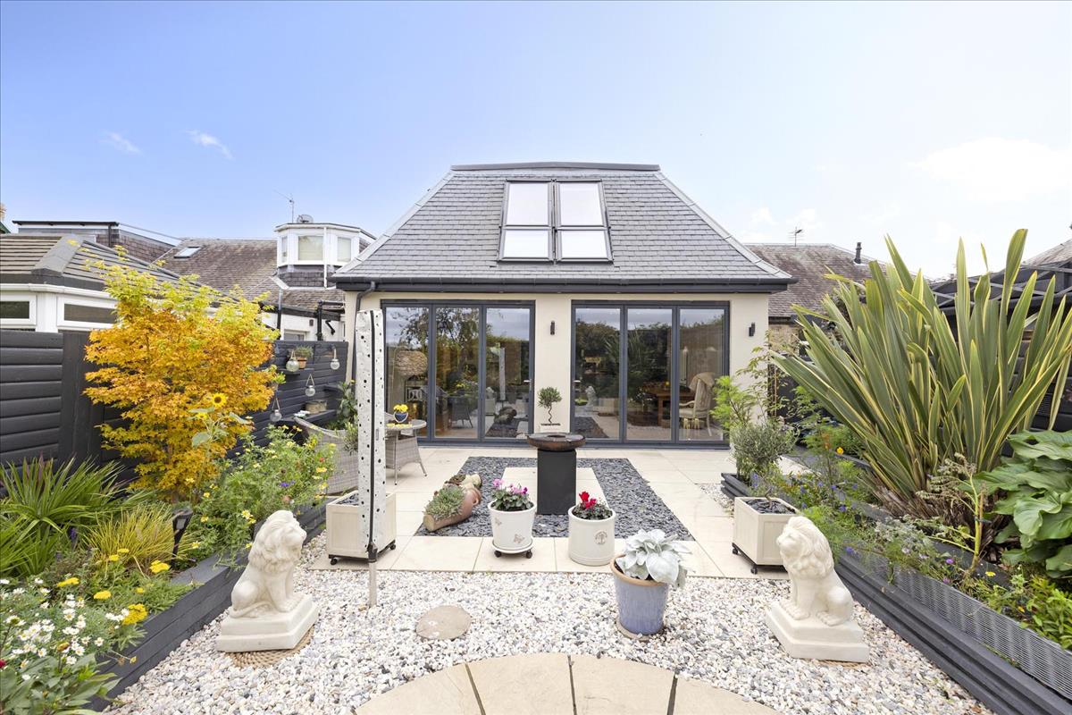 Property Image 259d6826-4cf2-4ade-b0ac-a46b49a842f8
