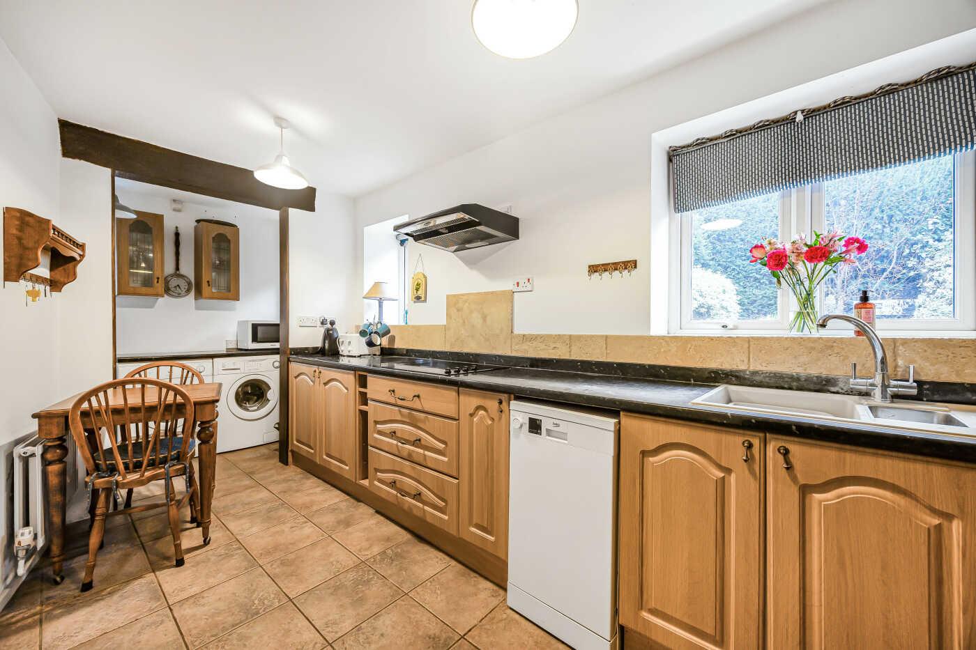 Property Image 25ac2888-2740-48f0-81fb-7c397fd115a3