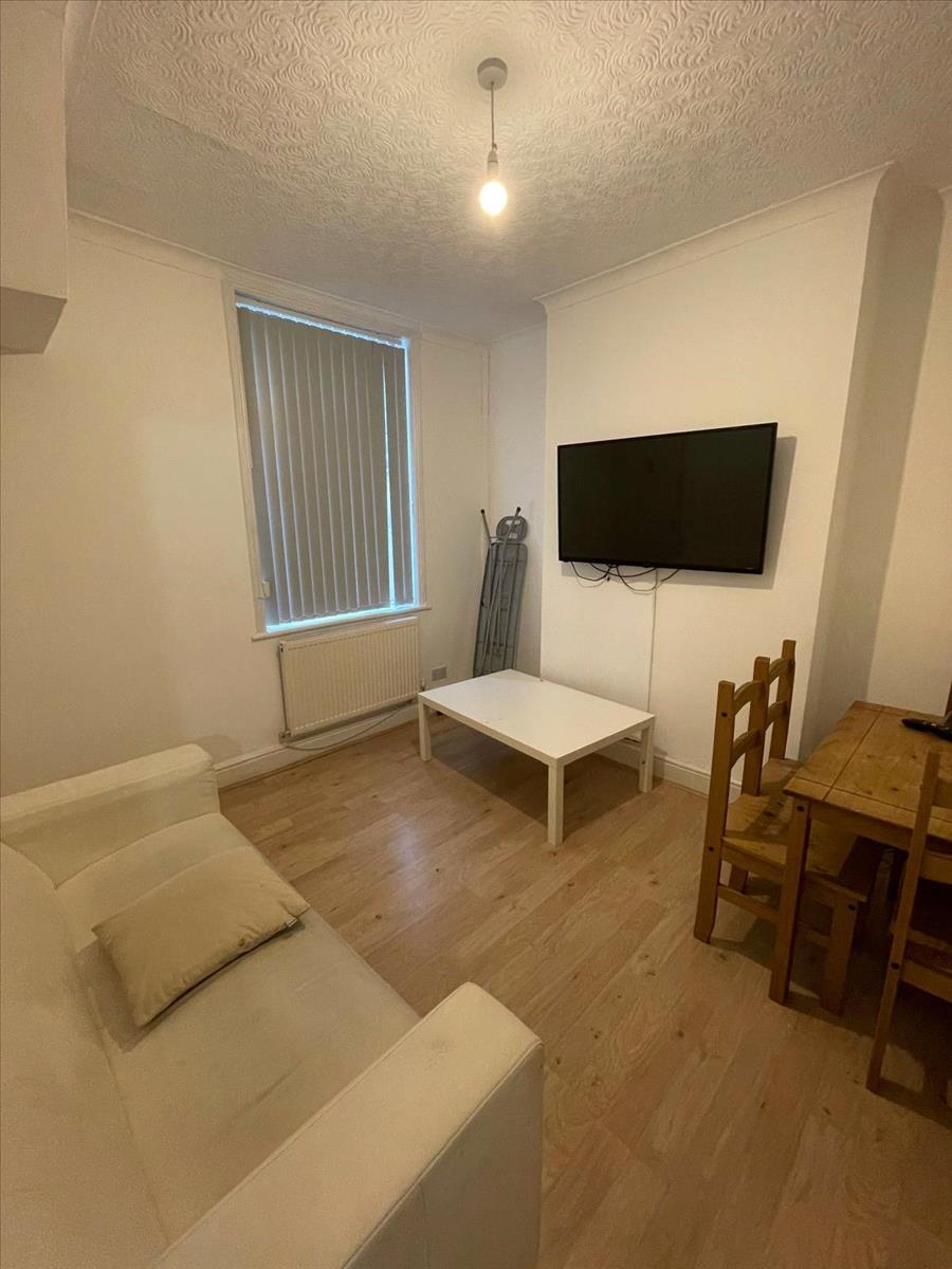 Property Image 25b20c40-ed40-4d5f-b7d7-70feb6b0f0ef