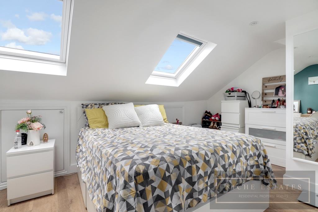 Property Image 25be891a-dc0a-48a8-a041-1d6d123e7231