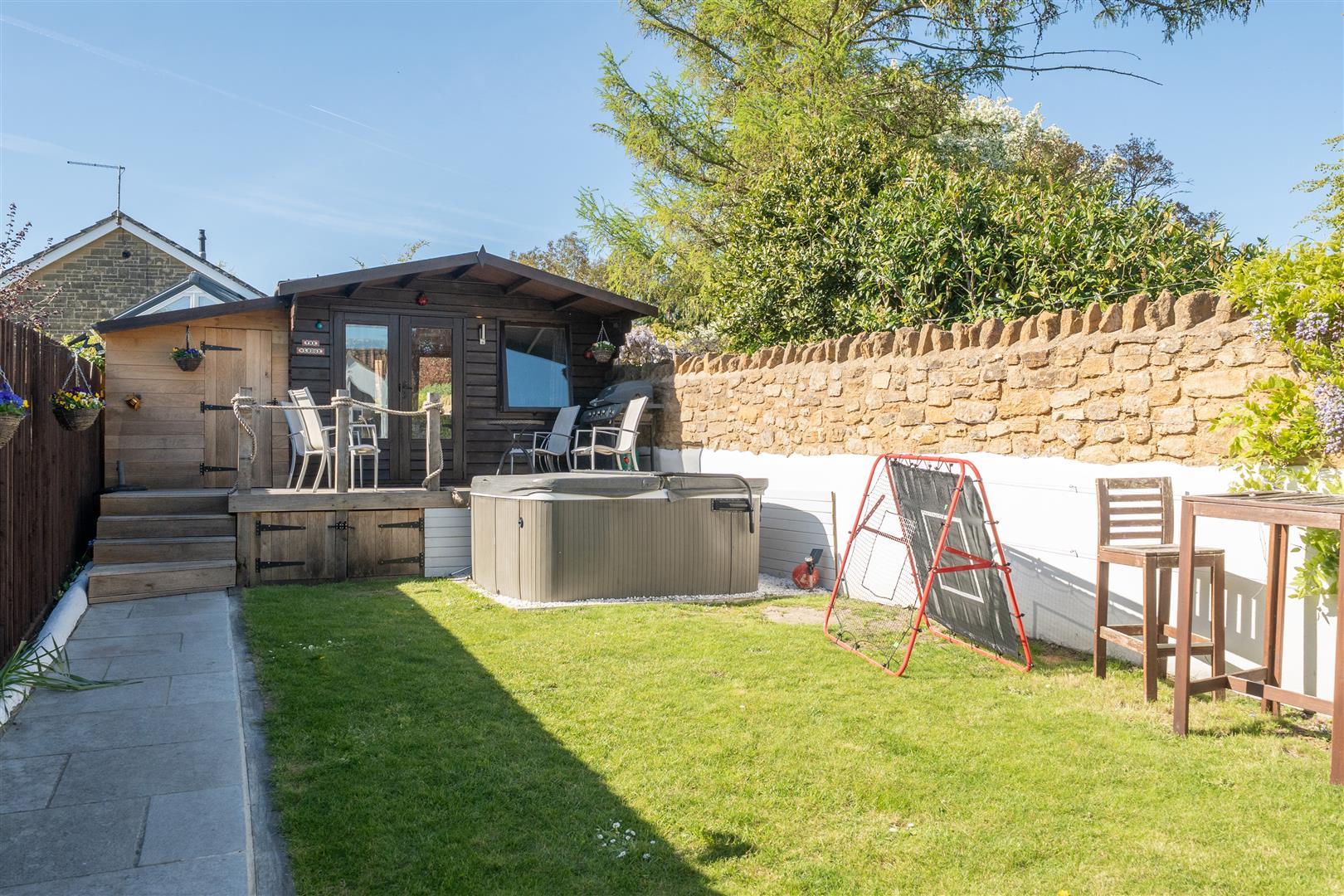 Property Image 25c4fe6e-f73d-4c7c-989a-2debef117349