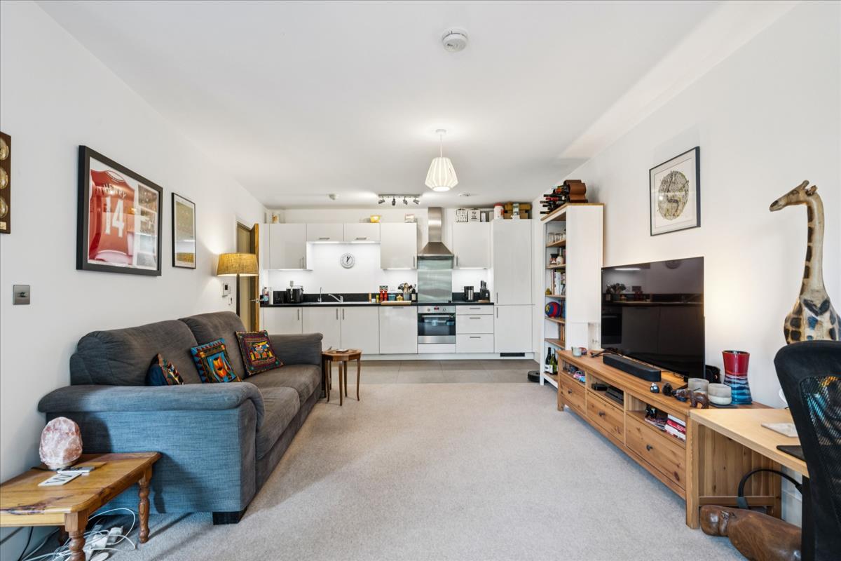 Property Image 25d18200-bf1b-431a-ac98-bd92d90963cb
