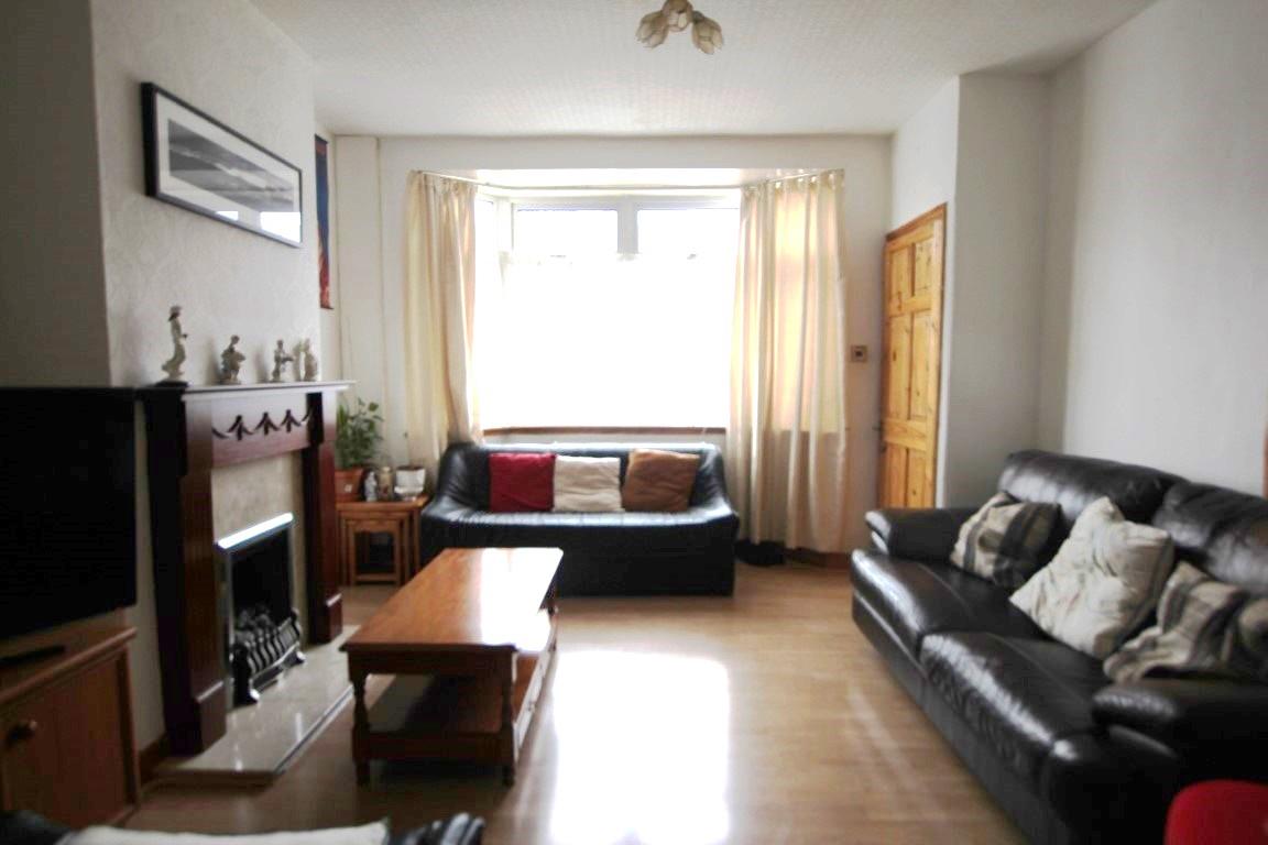 Property Image 25dd44da-9f6d-4ea6-9b6b-995a0452c69d
