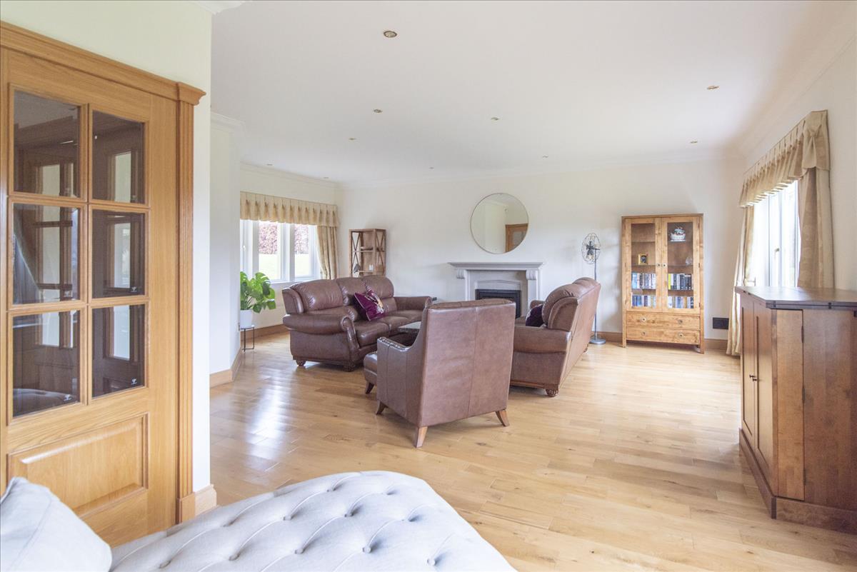 Property Image 25e777bd-5fd9-4540-b124-208d53b133b3