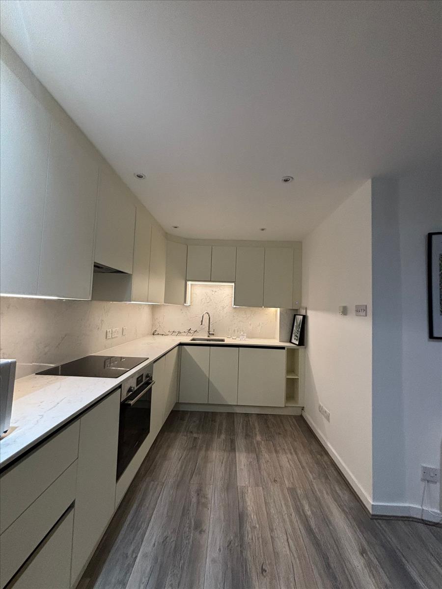 Property Image 25f1d131-13e5-48b4-960d-435b39ca72d2