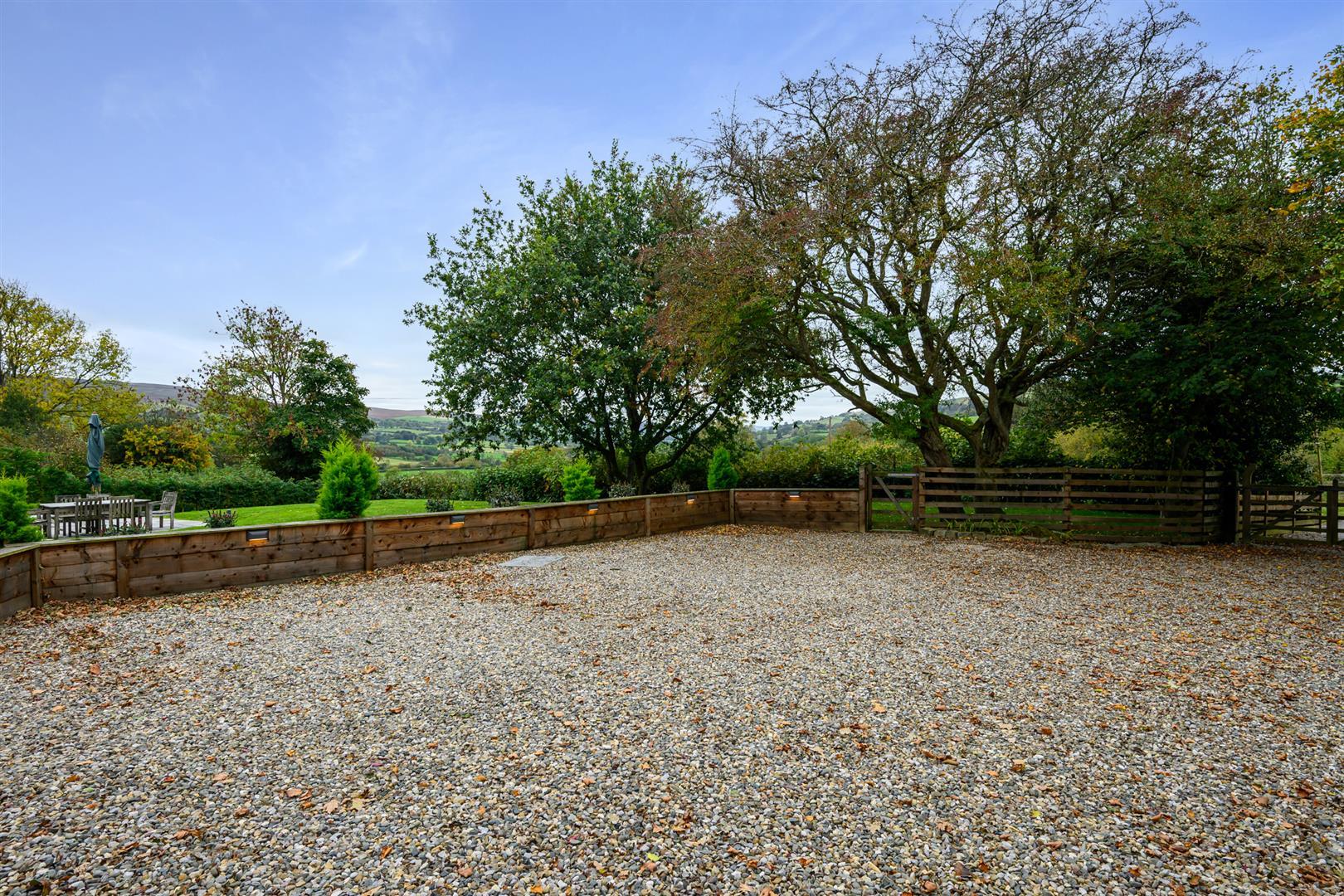 Property Image 260fd88e-b42b-45af-9ec3-1ec1b95a83be
