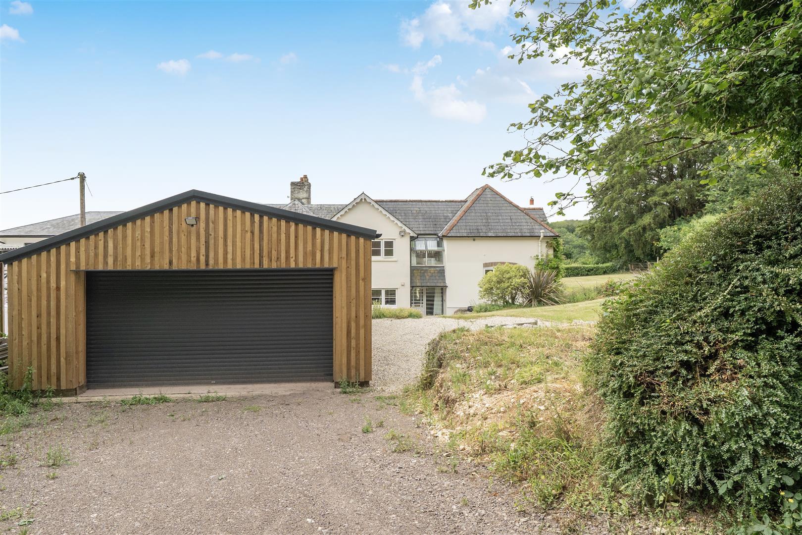 Property Image 261935a8-1ca5-41bb-9572-b6fb3d518a7f