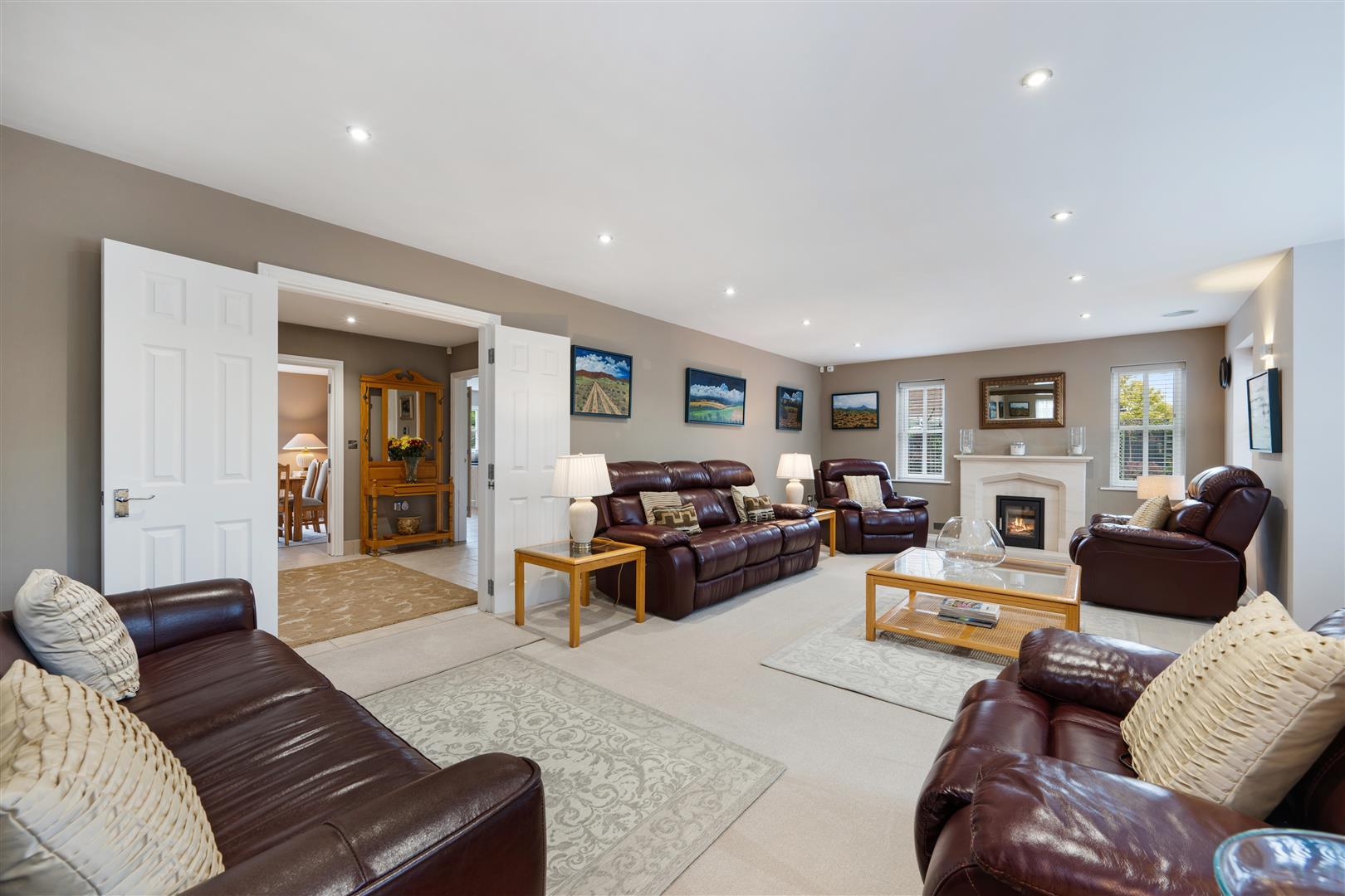 Property Image 261b951f-5c31-4bf9-a374-dfc7d757450a