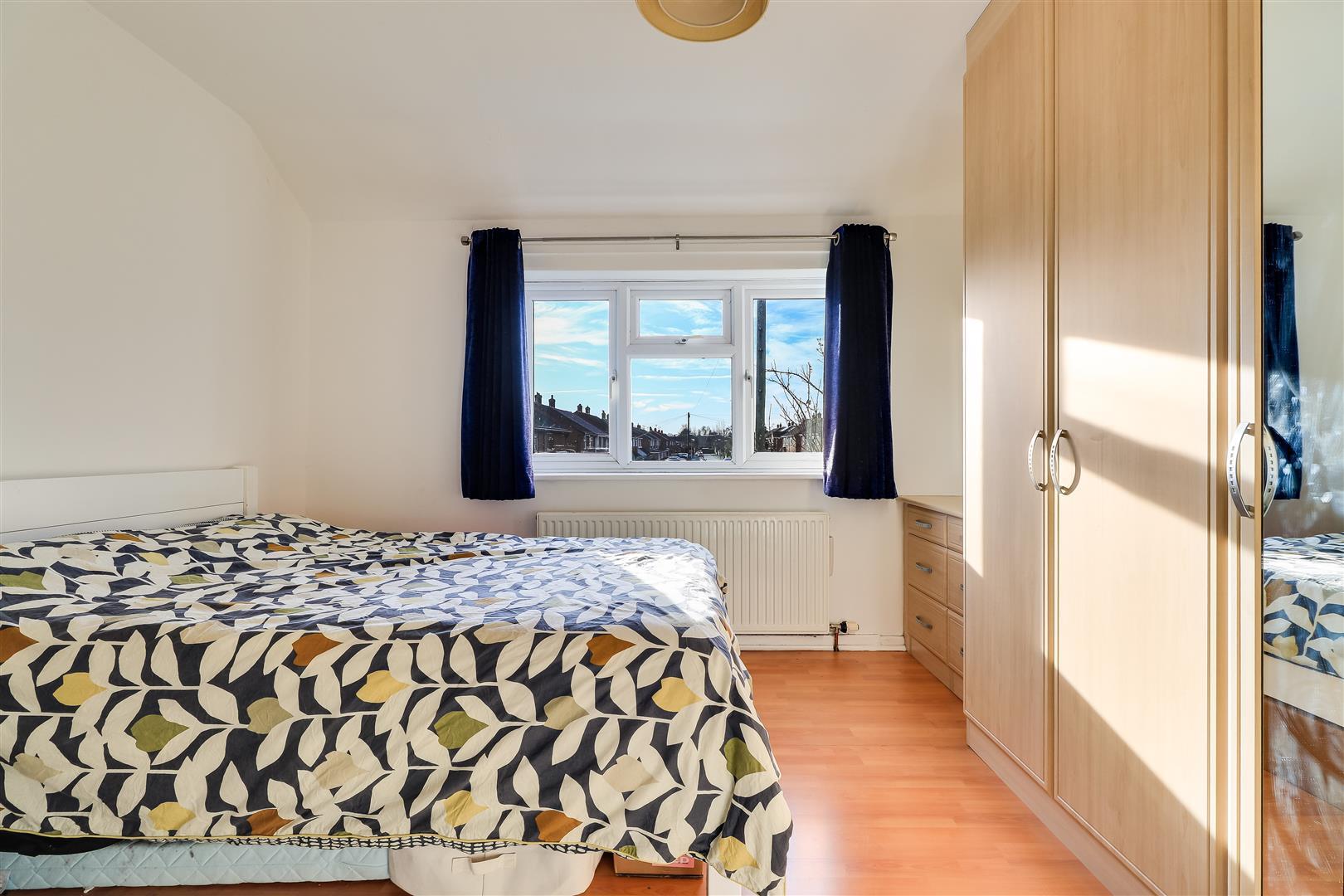 Property Image 26216ae5-48b5-4535-8f7c-36742026055e