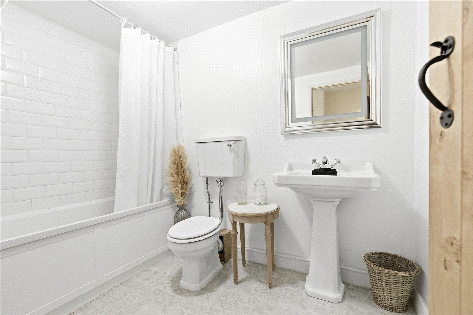 Property Image 262b2950-f216-4e54-b67a-f34dbd182db9