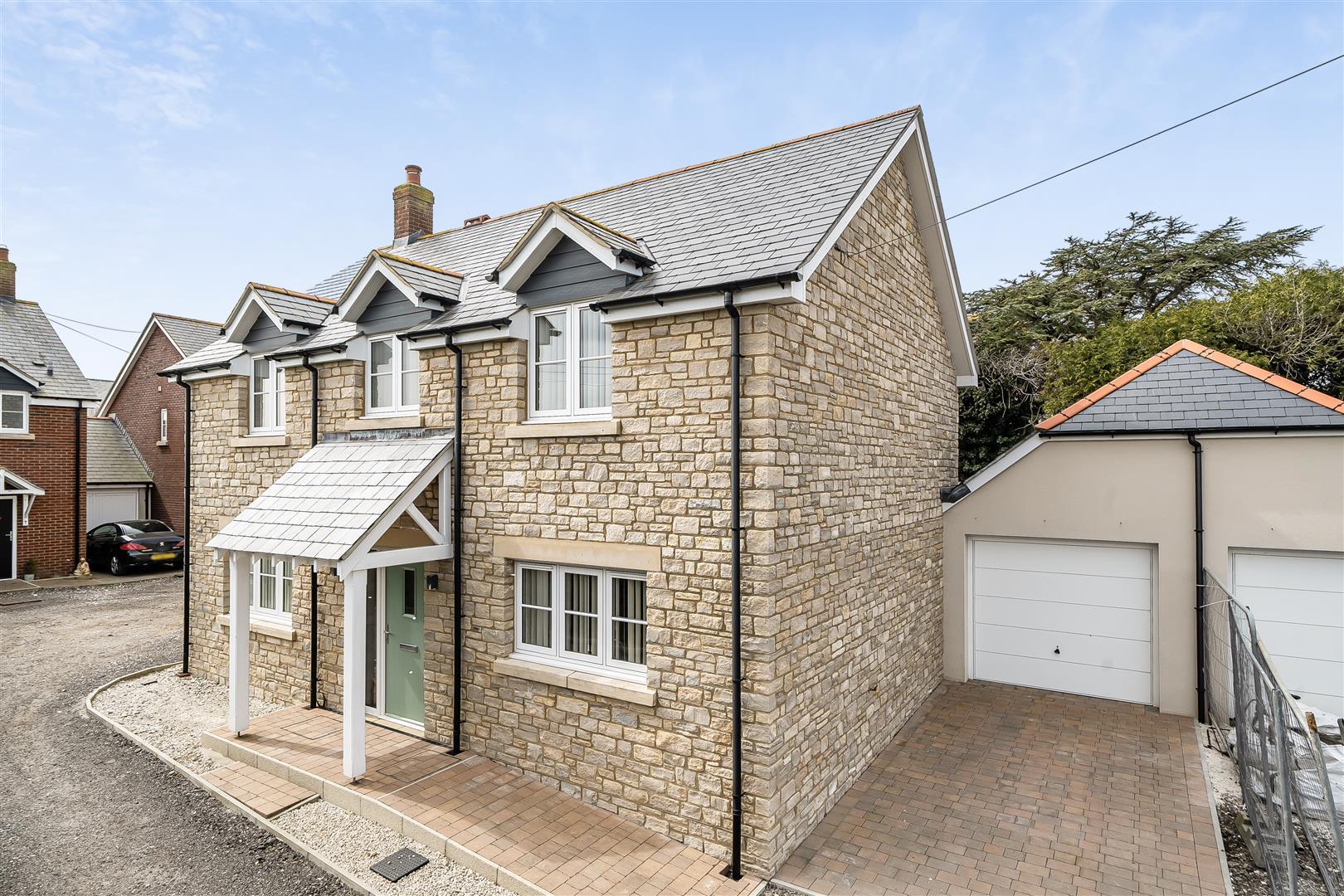 Property Image 262f4299-4dc6-4f12-9dec-f3fa8e6dff57