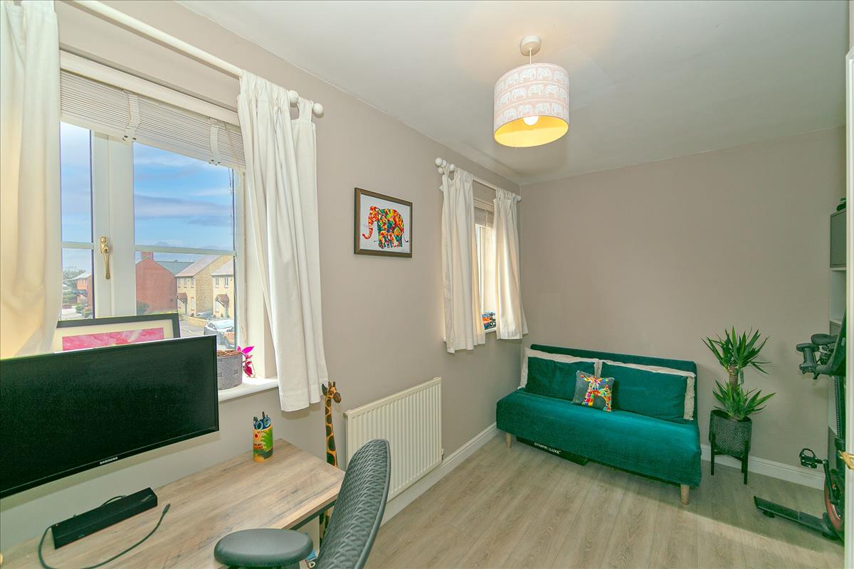 Property Image 26435569-7ecb-4a82-af5a-a56884528c9e
