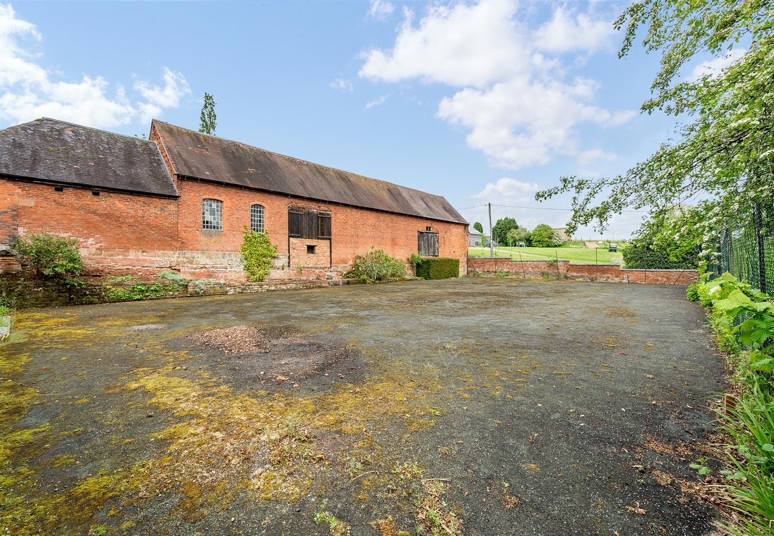 Property Image 26493e06-3f76-45f6-a04c-804da2bd7baa