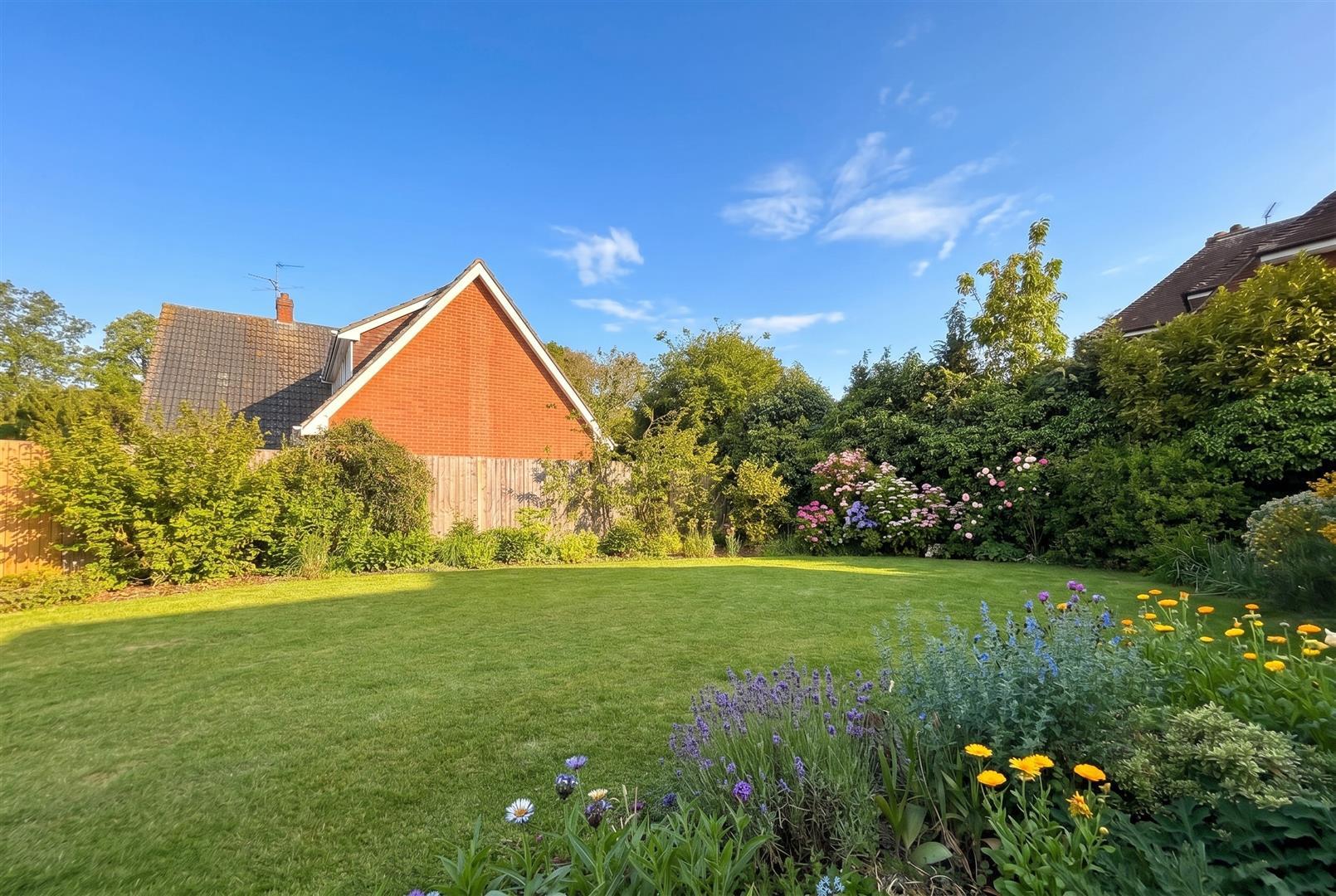 Property Image 2649d9b3-3163-46d7-b2cc-f79df2889143