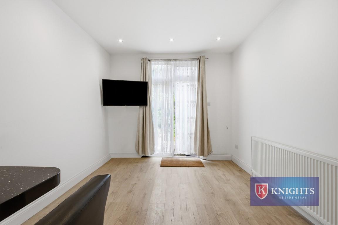Property Image 26537a5a-1f91-4ac1-b2e4-ab28f4073a9d