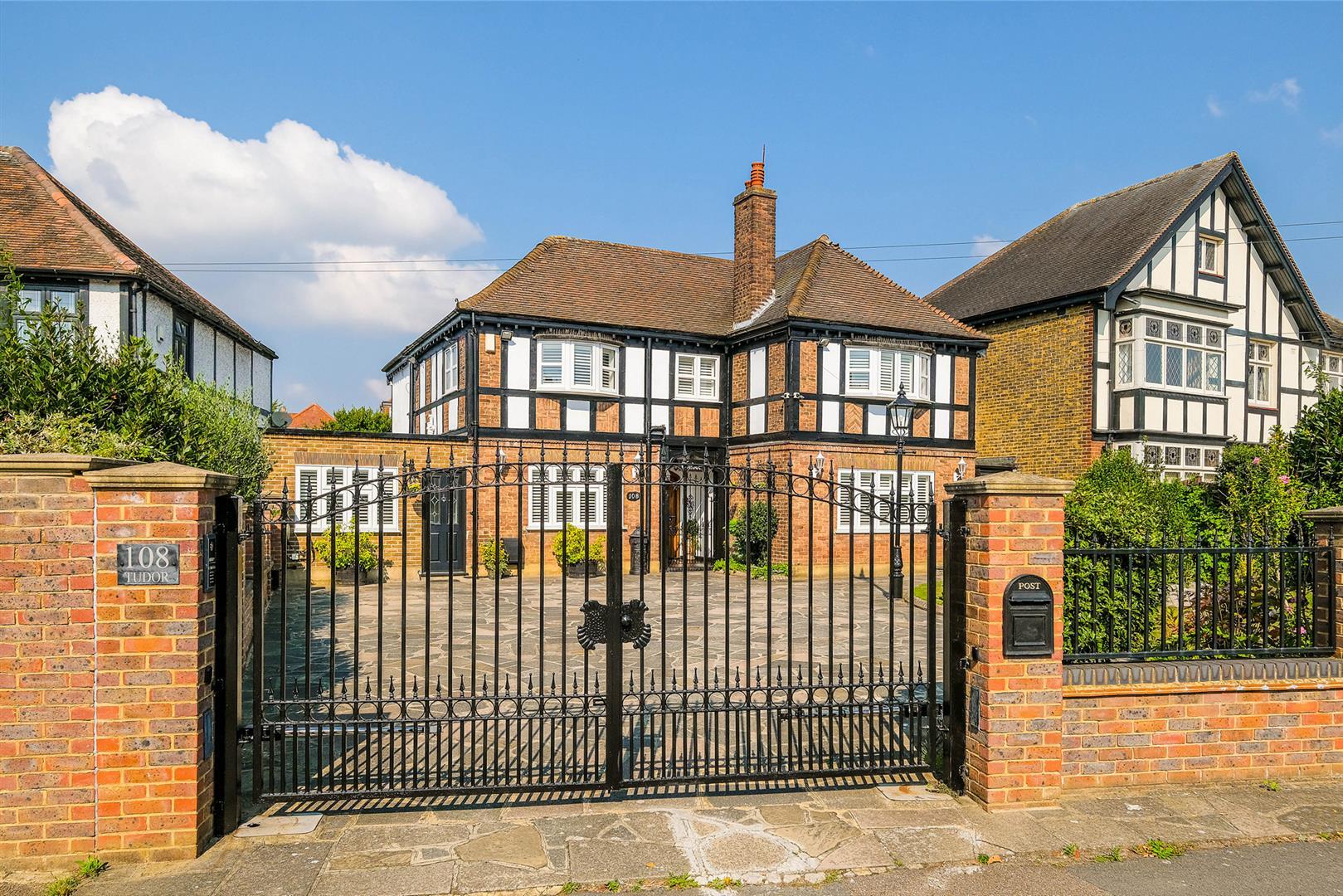 Property Image 265f7a47-19c8-4cc8-abc8-2803d4b3dbe9