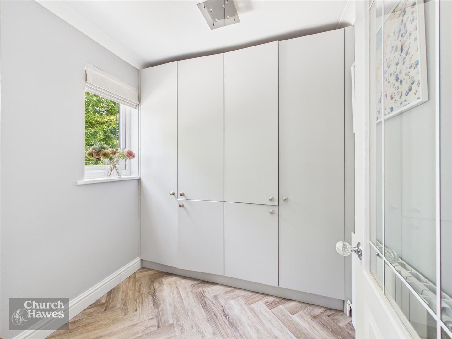 Property Image 266a6d08-652c-4f7e-9baf-2657e455f49b