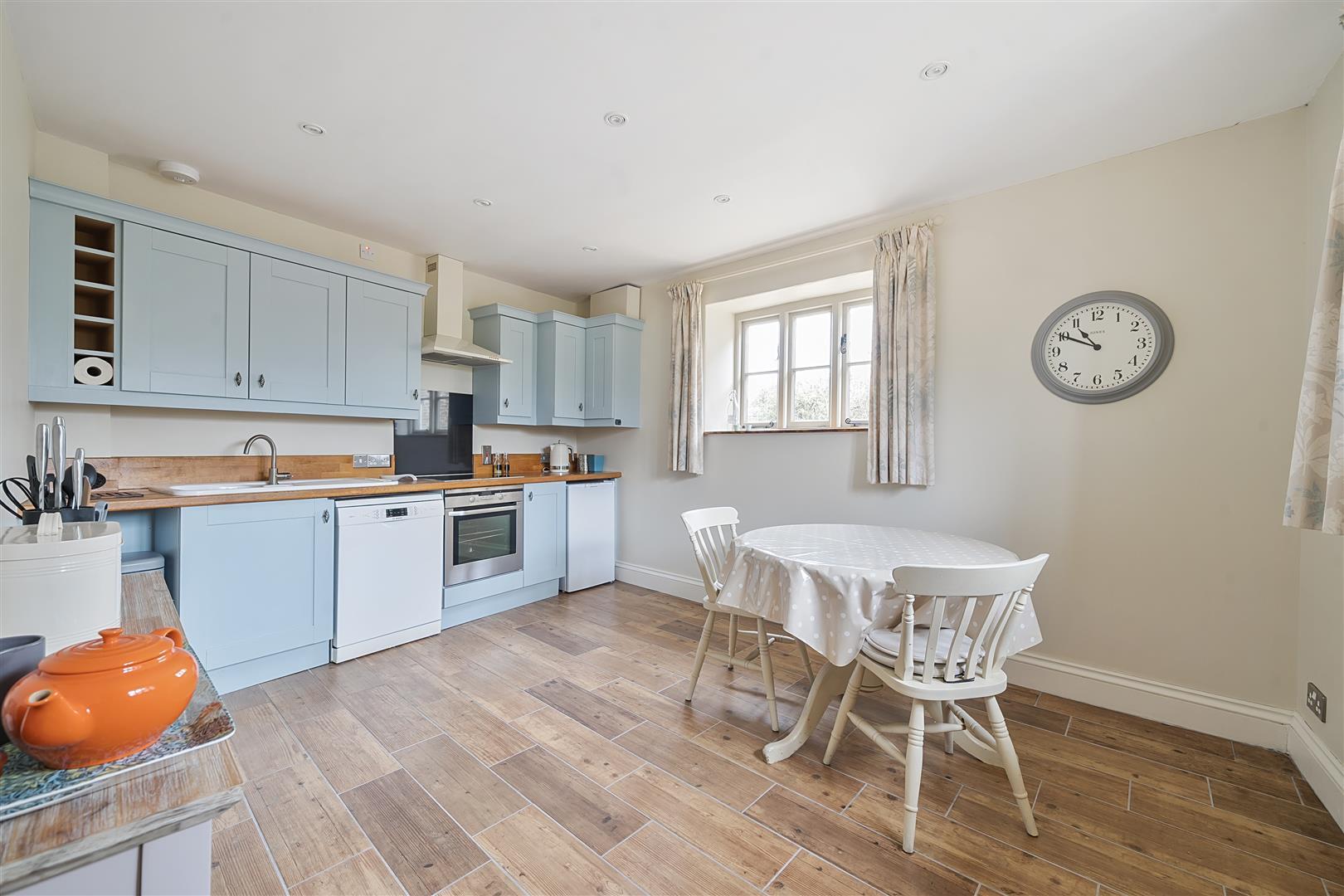 Property Image 266e4310-6ba9-48a6-942e-c2bc47316a78