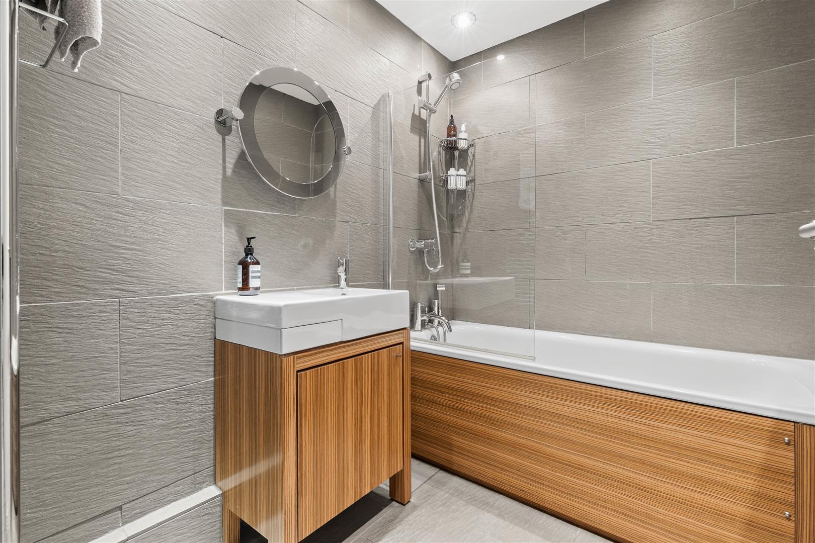 Property Image 26738073-5d57-429d-aadd-eb68100d8466