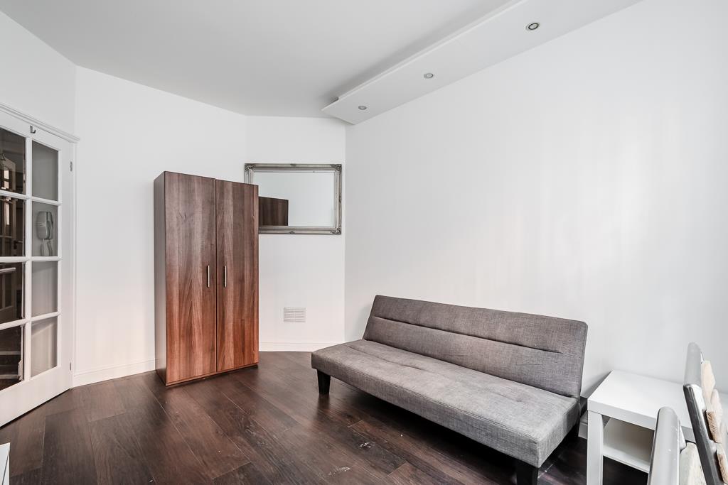 Property Image 2674408c-b7cd-4289-9300-ce391d36cbc6
