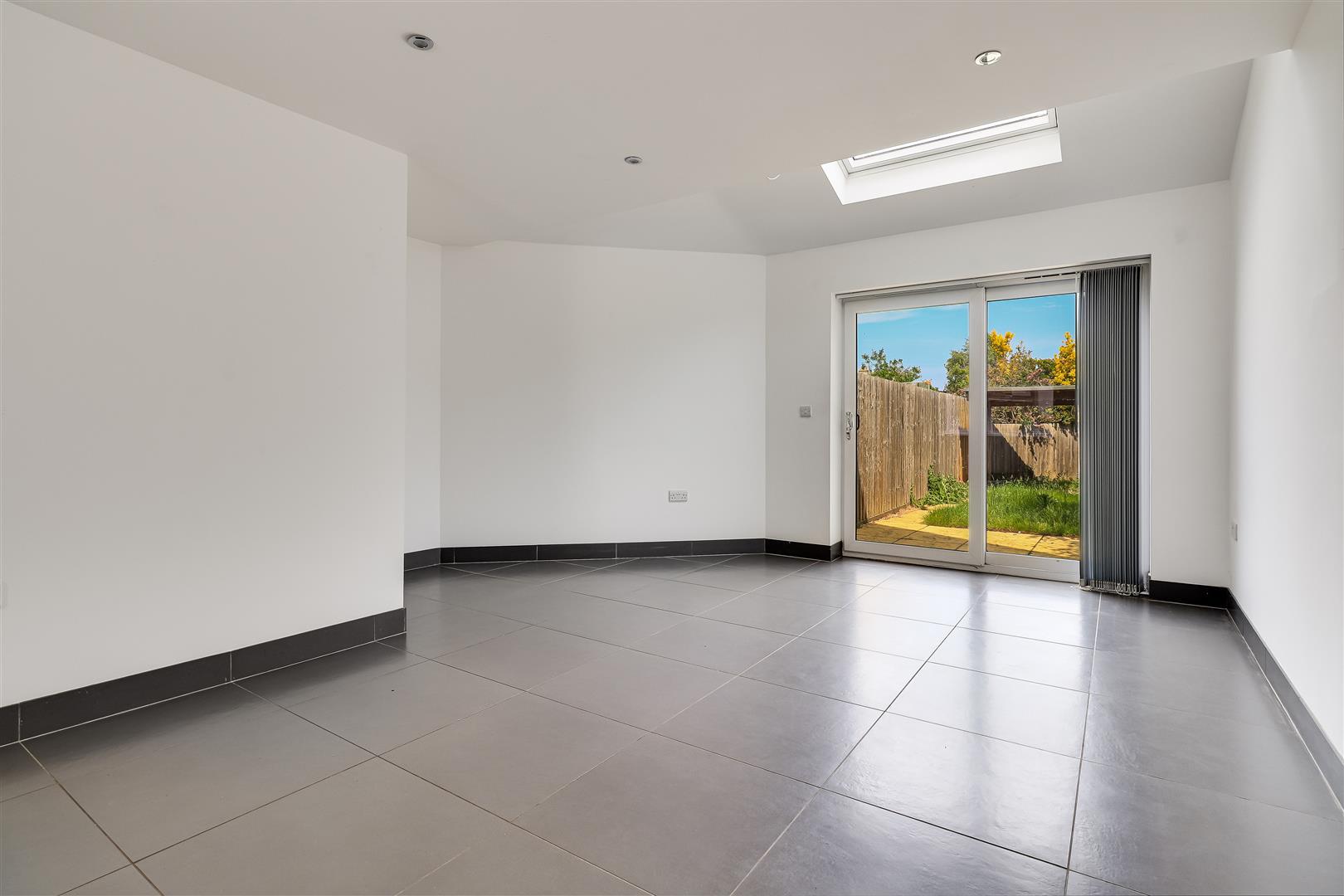 Property Image 26753d6b-a814-45ef-8345-9c73ff716f5d