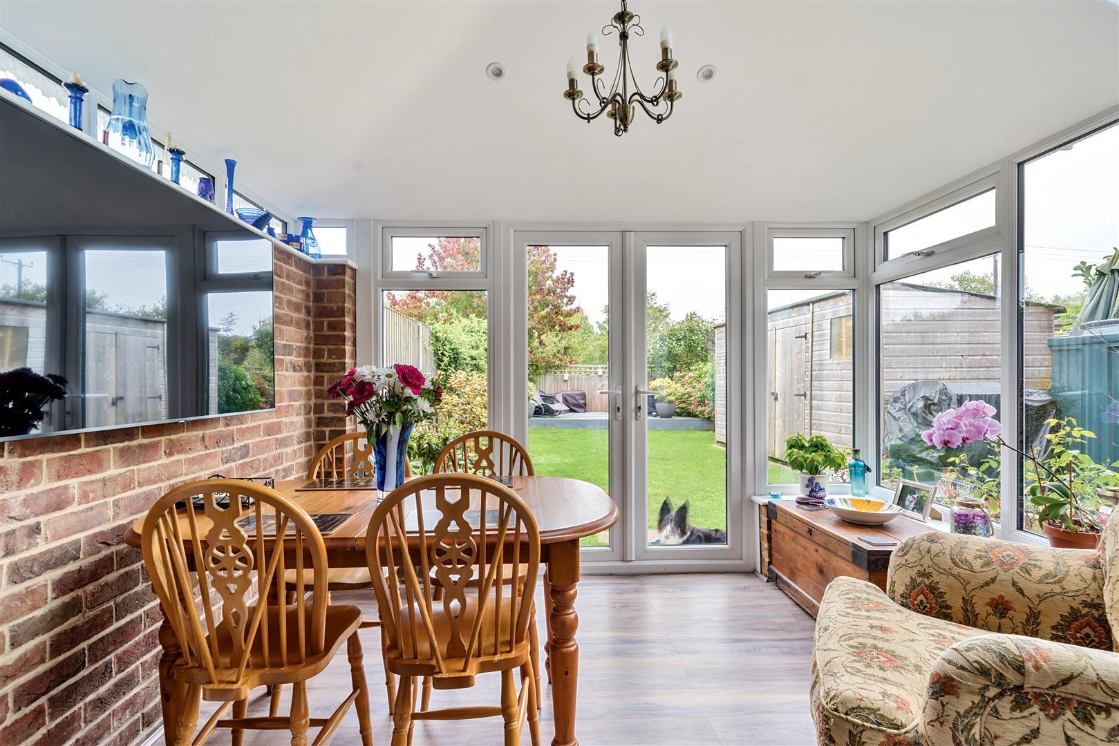 Property Image 26795f50-5c96-4fc5-b78f-c1f09e4efa74