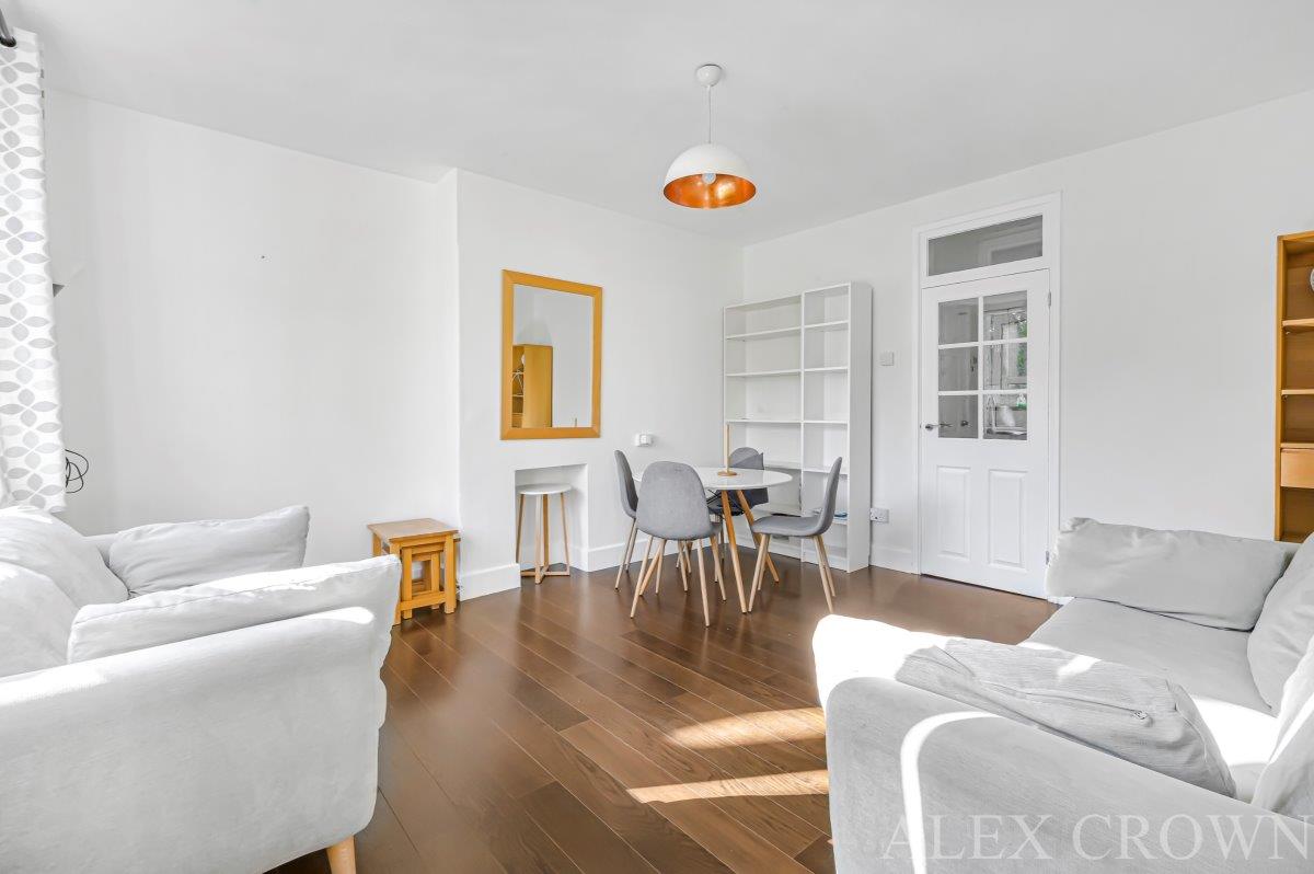 Property Image 26818969-db52-4d19-8295-ac7c9c4073cf