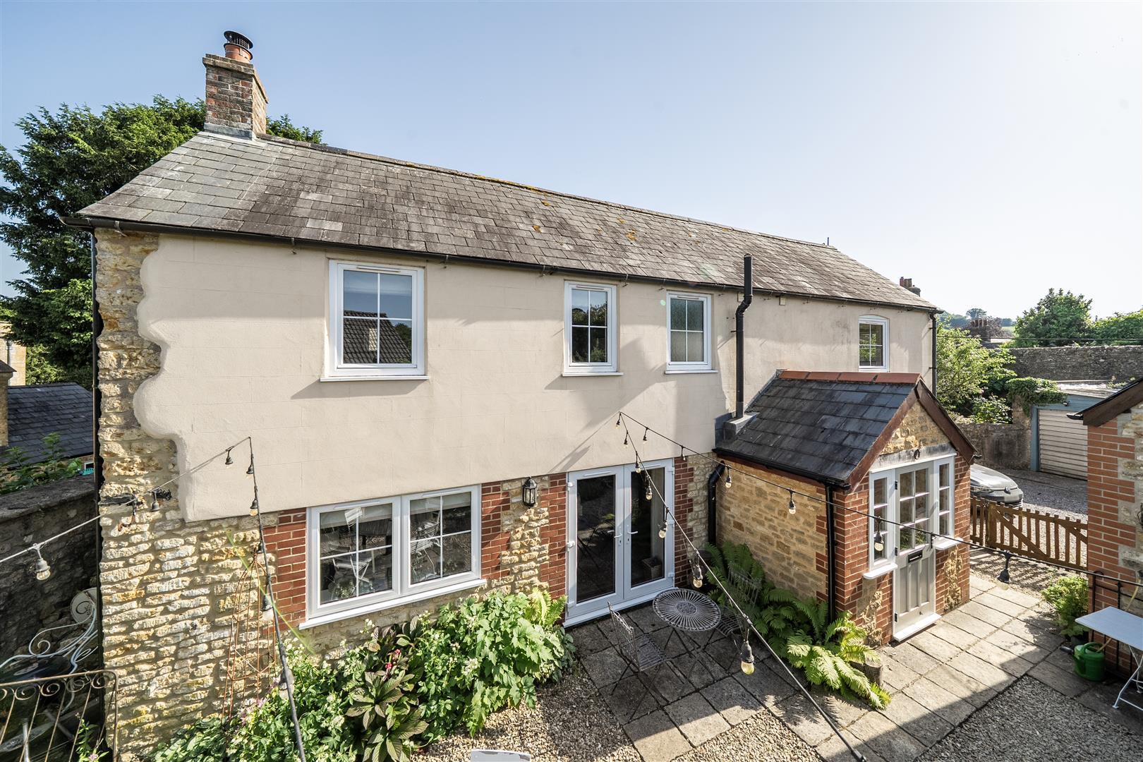 Property Image 2686ca03-29aa-4c40-99b2-c91bb2856422