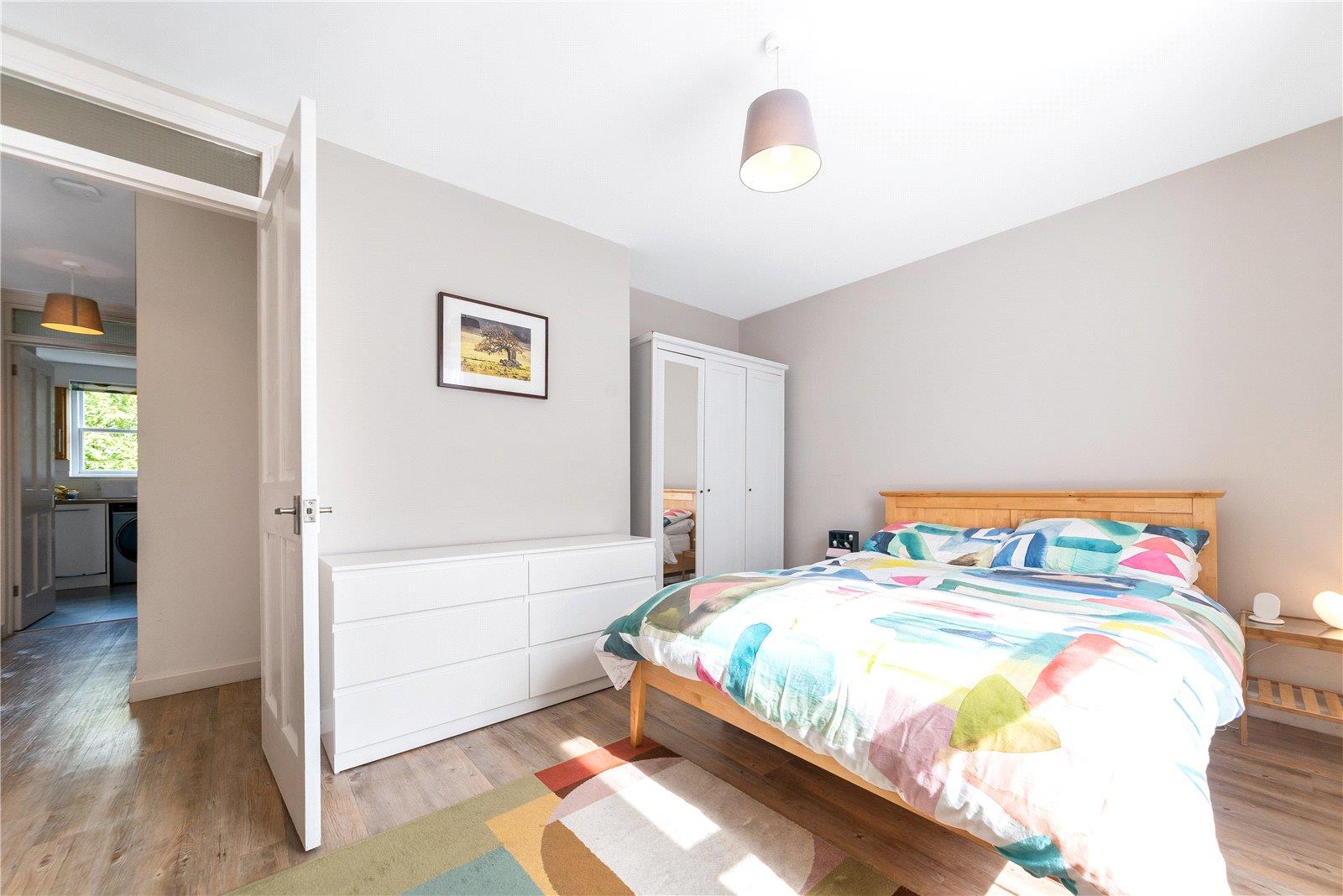 Property Image 268ea008-3f62-4e15-8d8b-1f4b798724cd