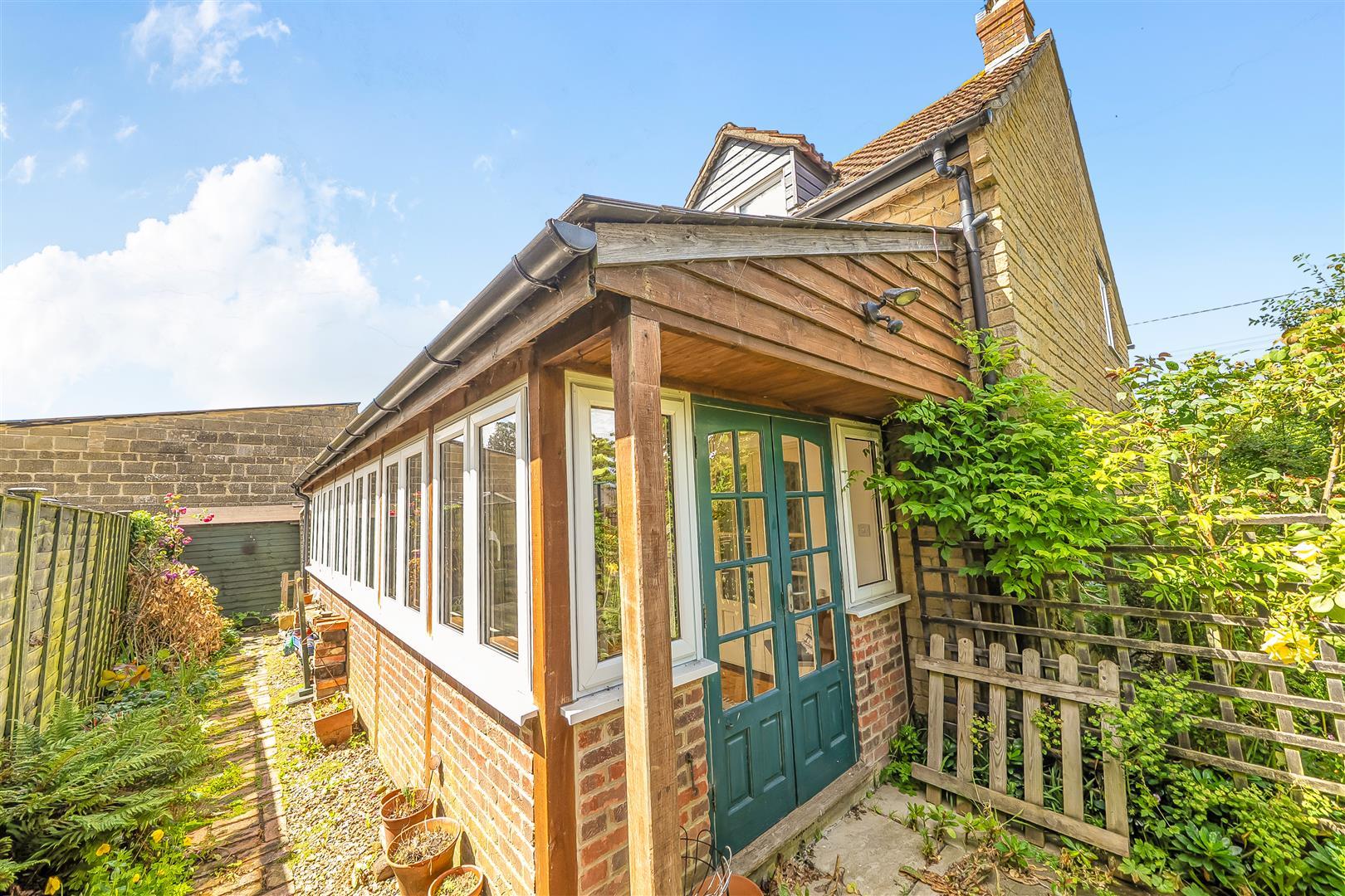 Property Image 26b0d6ee-22a9-41d0-a997-80147ae2b833