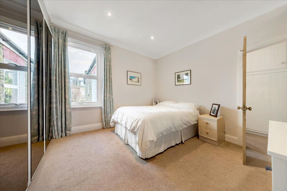 Property Image 26b109b3-2551-4836-a816-ac41992ada93