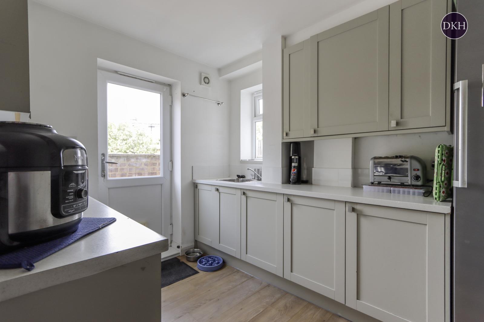 Property Image 26b6a7bb-cd05-4e48-8b0f-7c9971927705