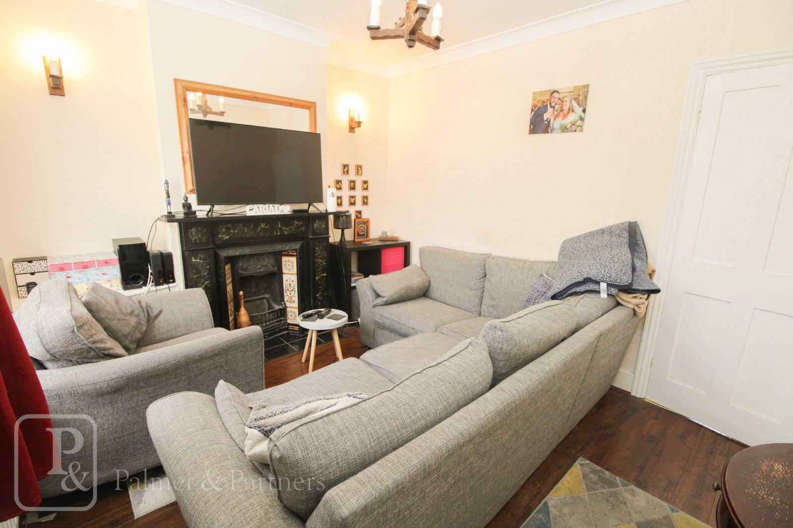Property Image 26ba04f8-fb9f-421b-93e3-c7baa414db05
