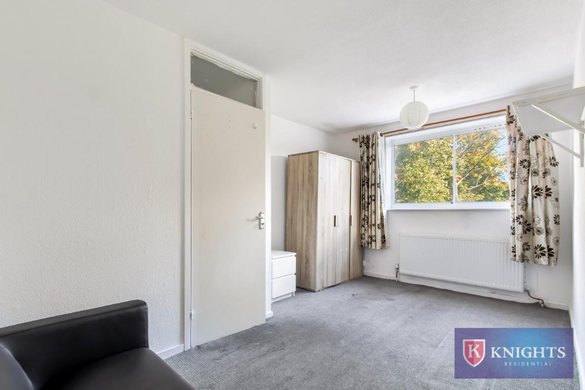 Property Image 26ba0654-f79f-4151-81eb-498bfc0ba762